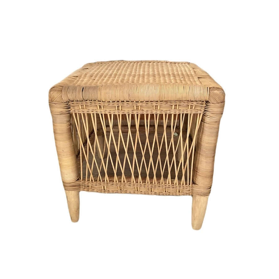 Malawi cane chair stool side table ratan rotan kruk stoeltje tafeltje bijzettafel geweven bamboe