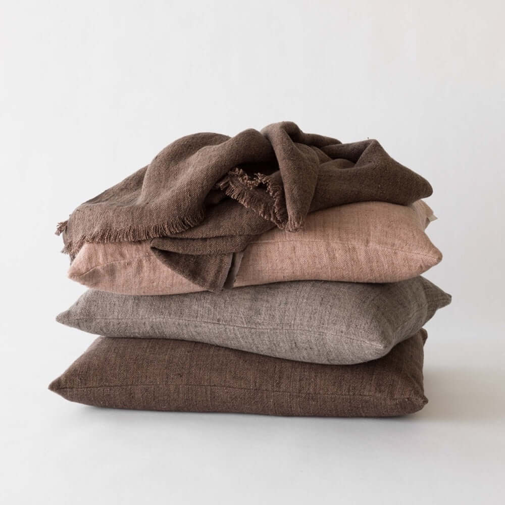 Margaux linen cushion cover 40x60 cm almond cinnamon ash Tell Me More linnen kussenhoes bruin roze grijs